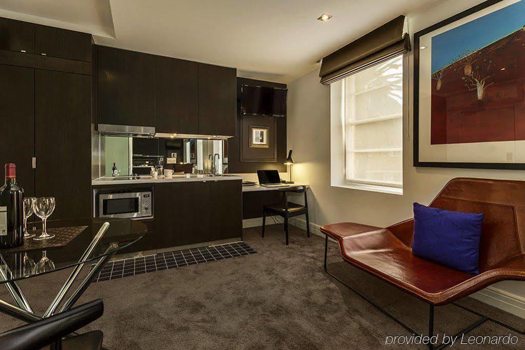 Quest East Melbourne Aparthotel Exterior foto